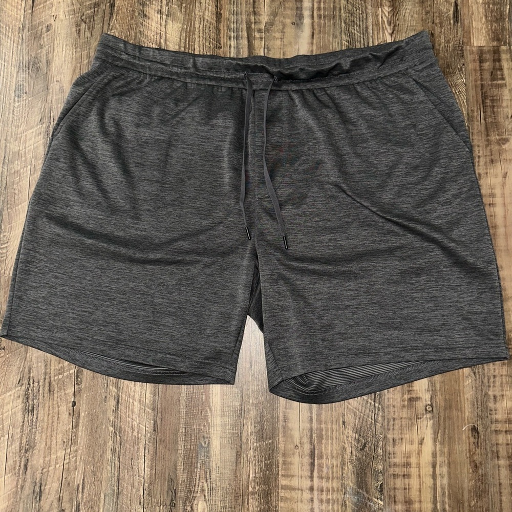 Roundtree & Yorke Charcoal Athletic Shorts